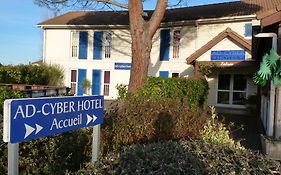 Ad Cyber-Hotel